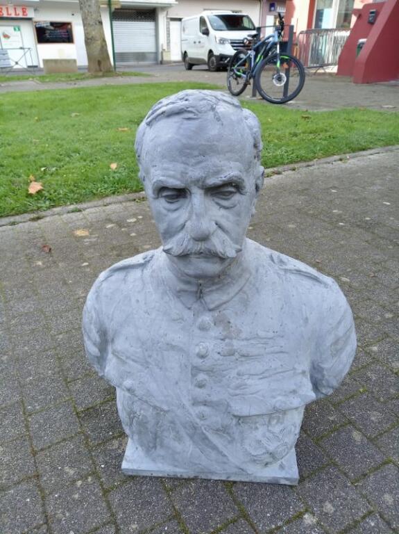 Buste Foch 13.11.2024 1