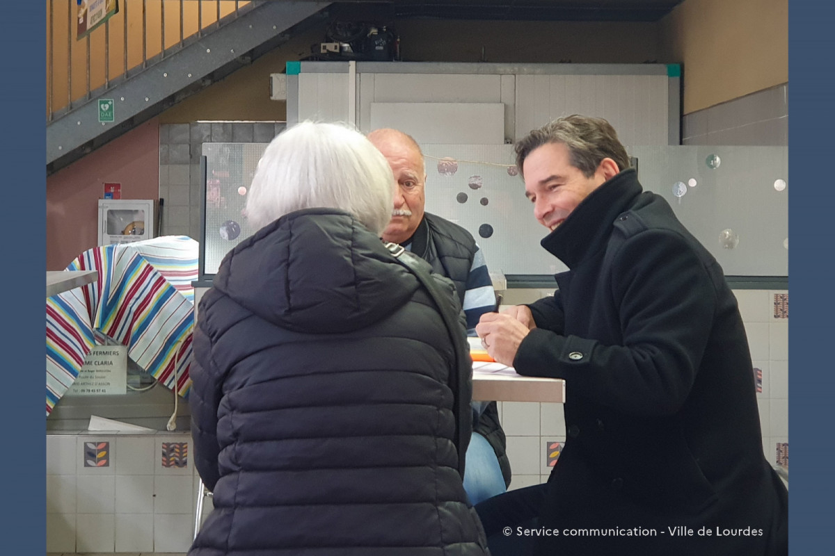 2024-02-01-Les-Cafes-du-Maire-aux-Halles-et-Marches-03