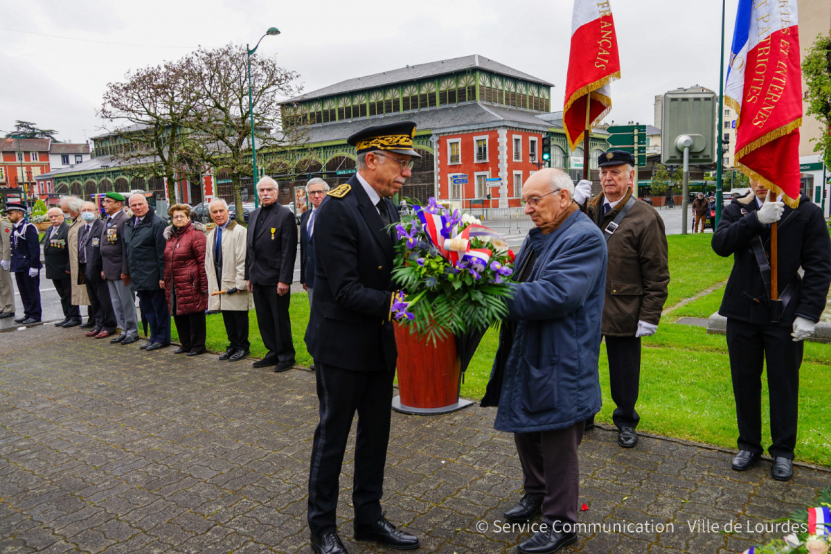 2022-04-24Ceremonie-24-avril-service-communication-ville-de-lourdes--16