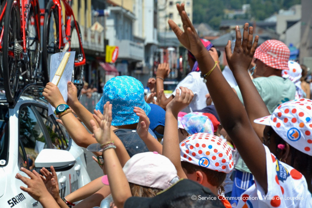 2022-06-24-Retour-TDF-2022-Lourdes--Service-communication-ville-de-Lourdes-03