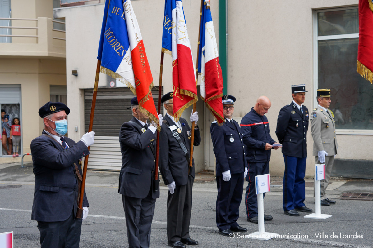 2022-08-19-Ceremonie-19-aout---78e-anniversaire-Liberation-Lourdes---com-Lourdes-06