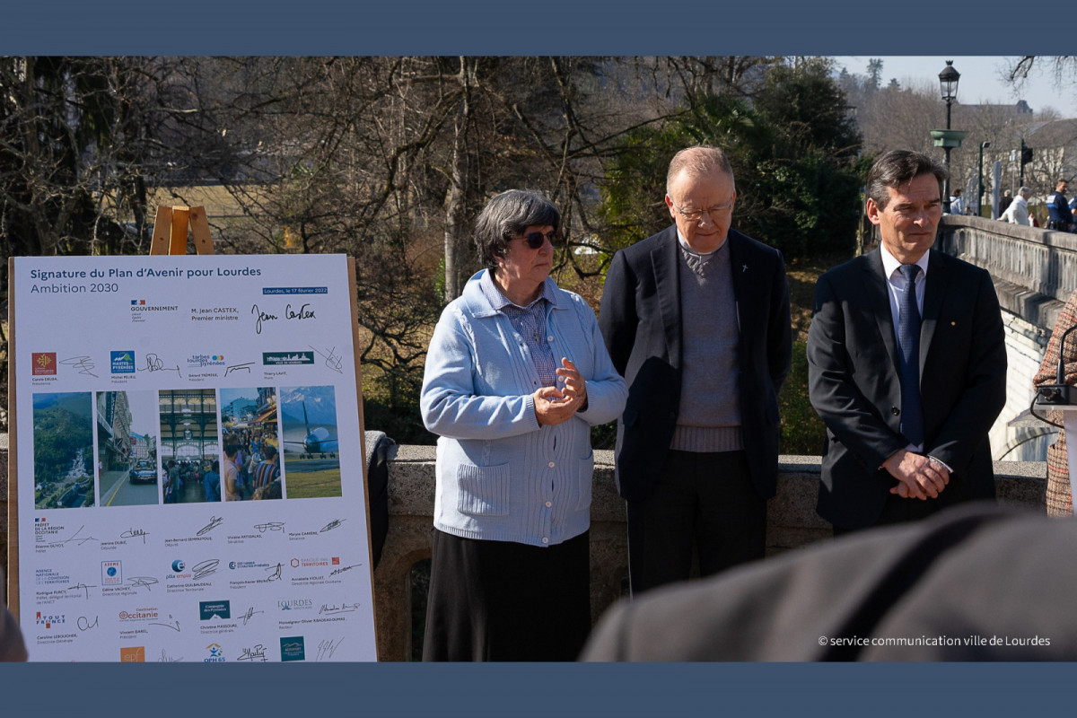 2023-02-18-Inauguration-1er-clou---chemin-de-Bernadette-50-redim