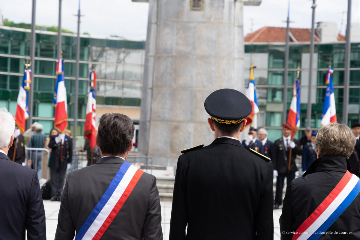 2023-05-08-Reouverture-place-Peyramale--8-mai-112