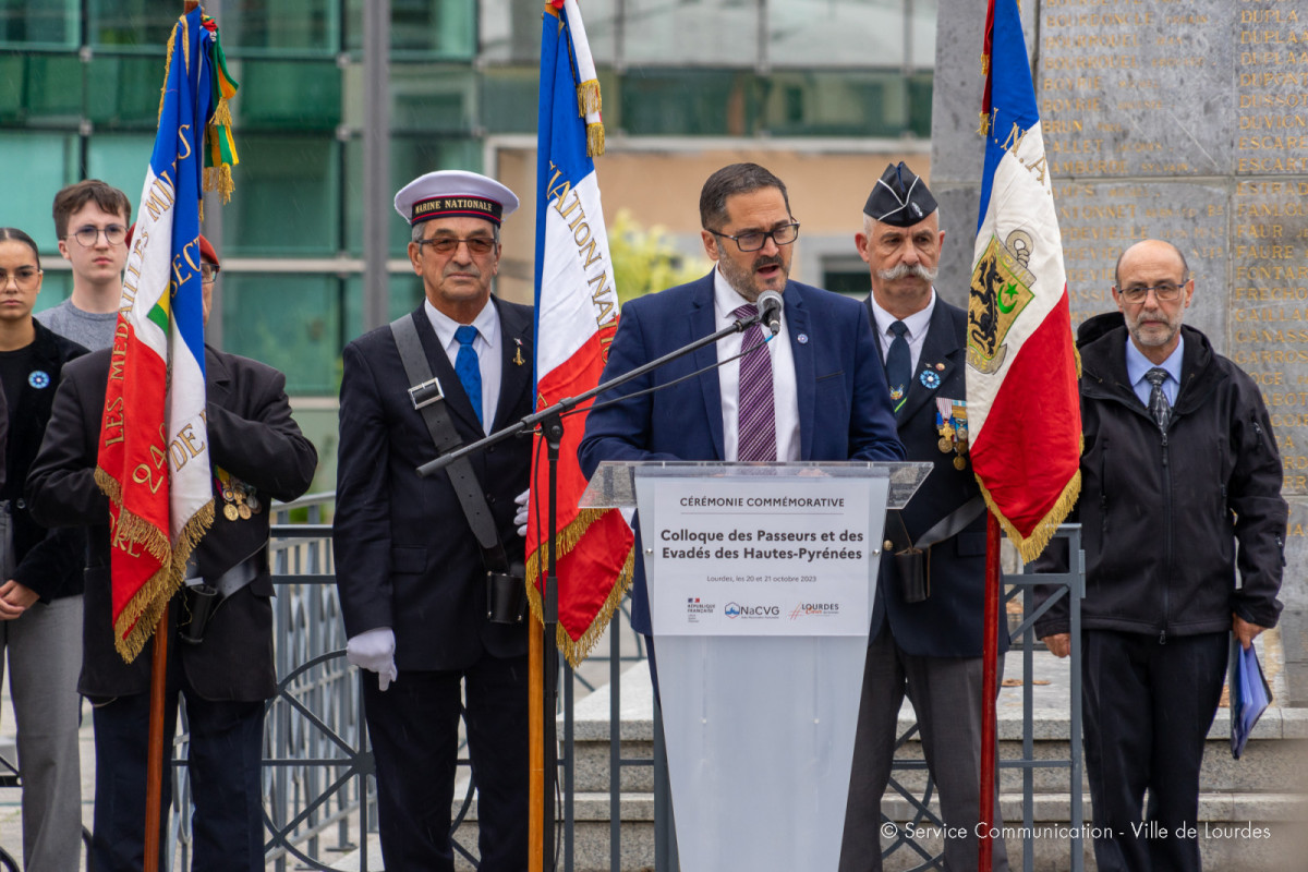 2023-10-20-Ceremonie-Colloque-Passeurs-evades-ONACVG-05