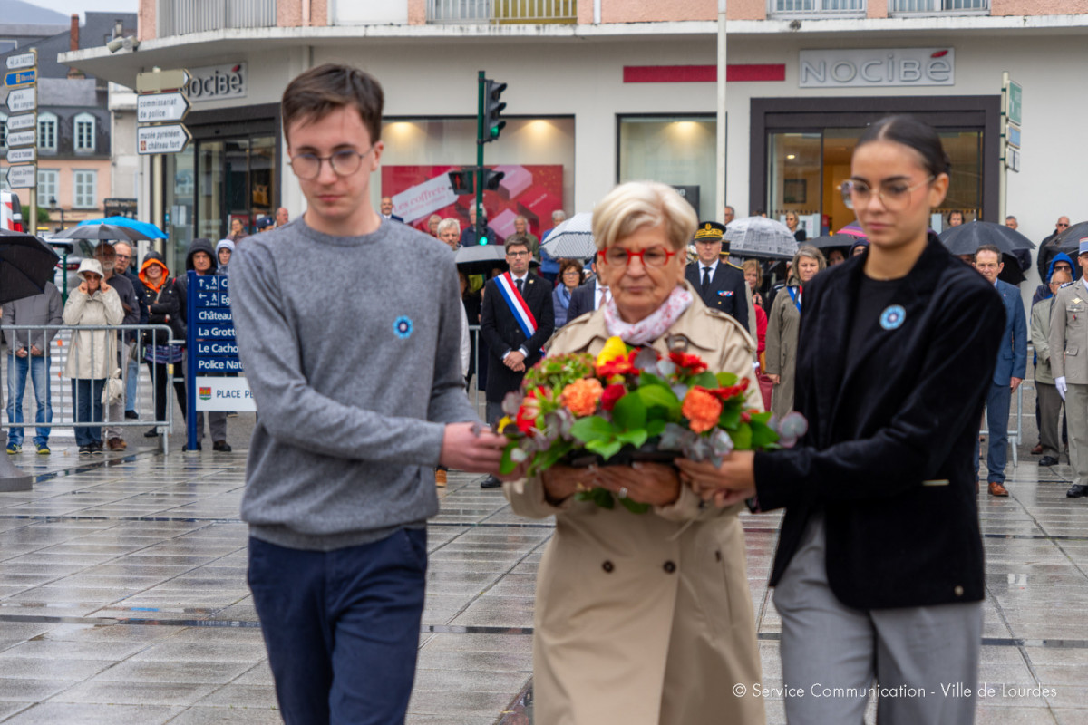 2023-10-20-Ceremonie-Colloque-Passeurs-evades-ONACVG-10