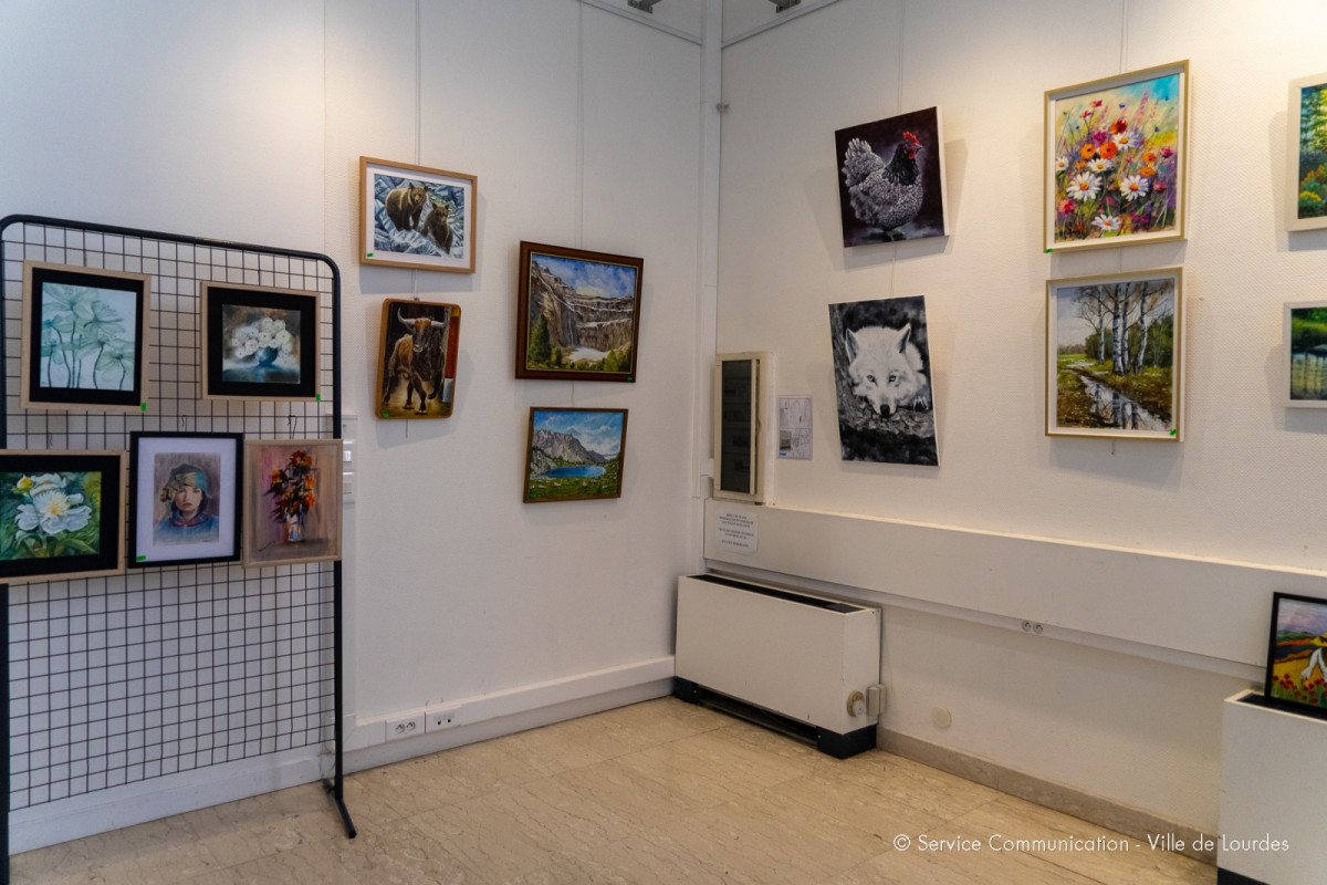 2023-12-18-Vernissage-Exposition-Courbes-et-Couleurs-09