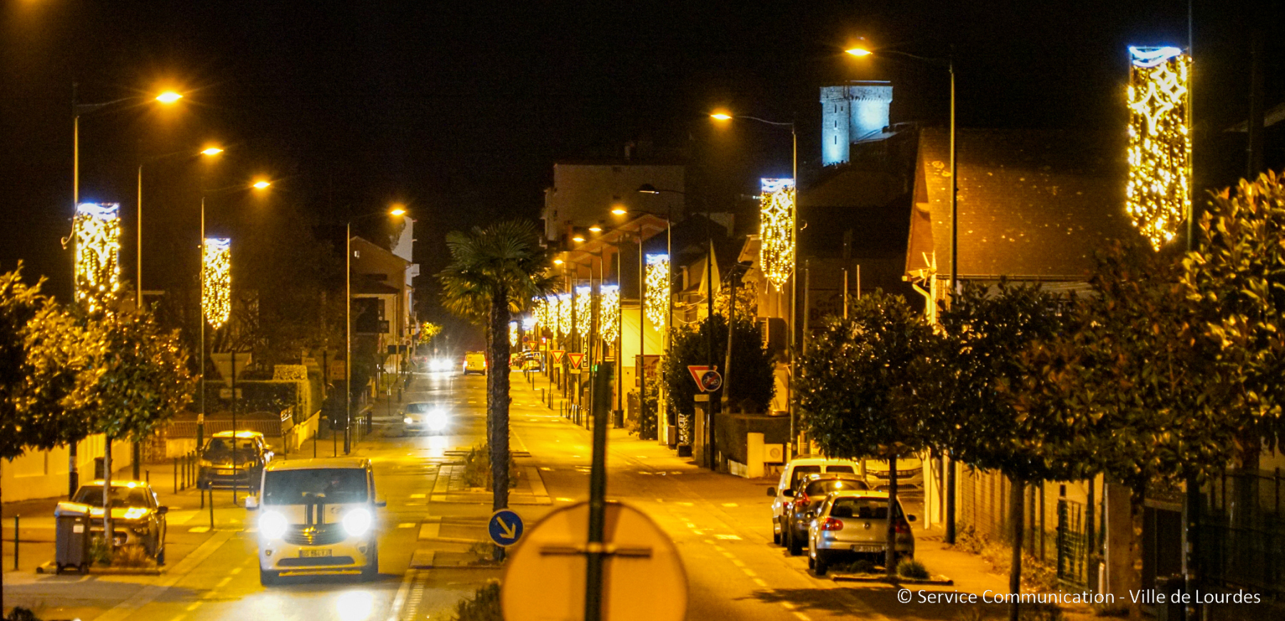 2025-12-01_illuminations_decorations_ville_nuit-084