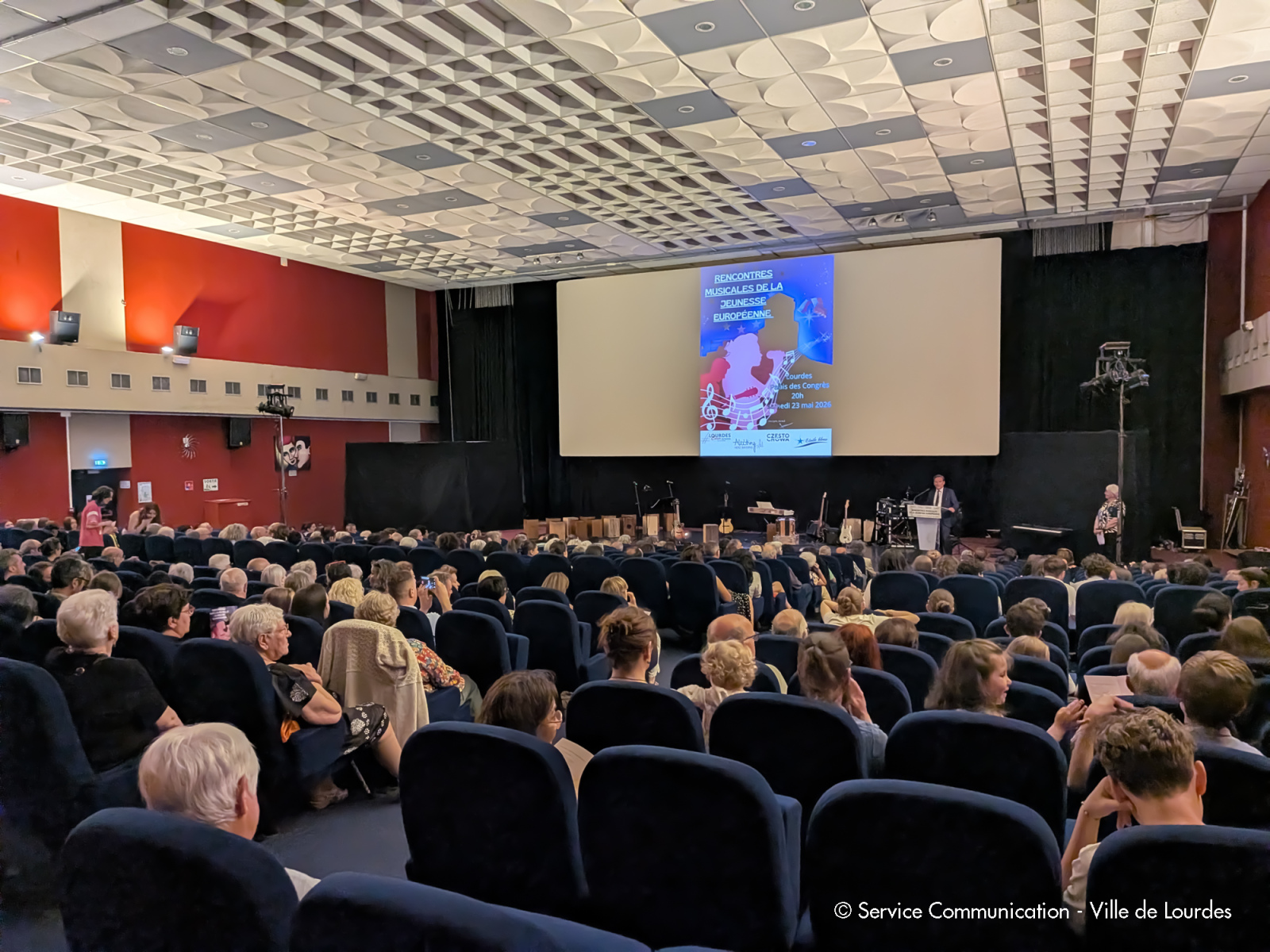 2026-05-23_concert_rencontres_musicales_jeunesse_europeenne_palais_des_congres-36