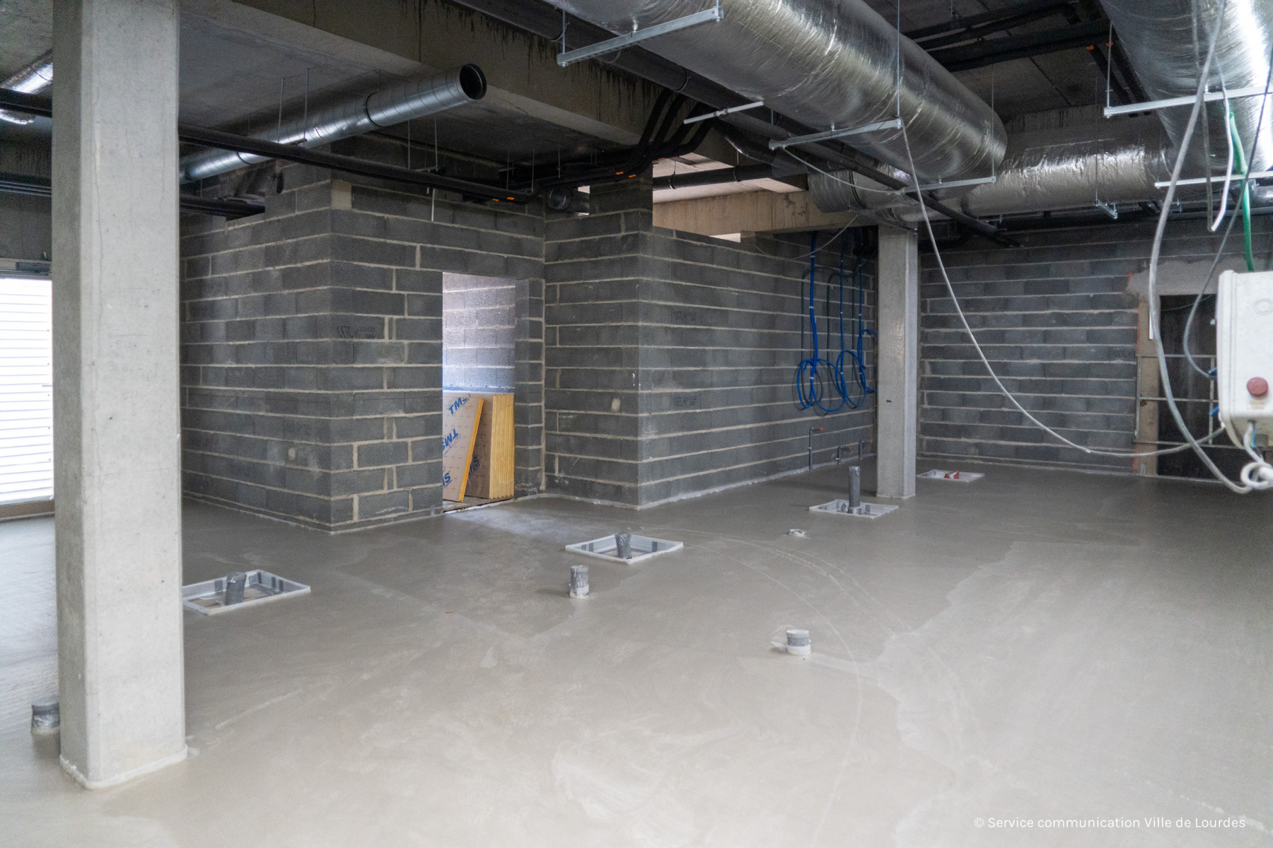 2026-06-24_visite_chantier_chreche_multi-accueil_petits_explorateurs-11