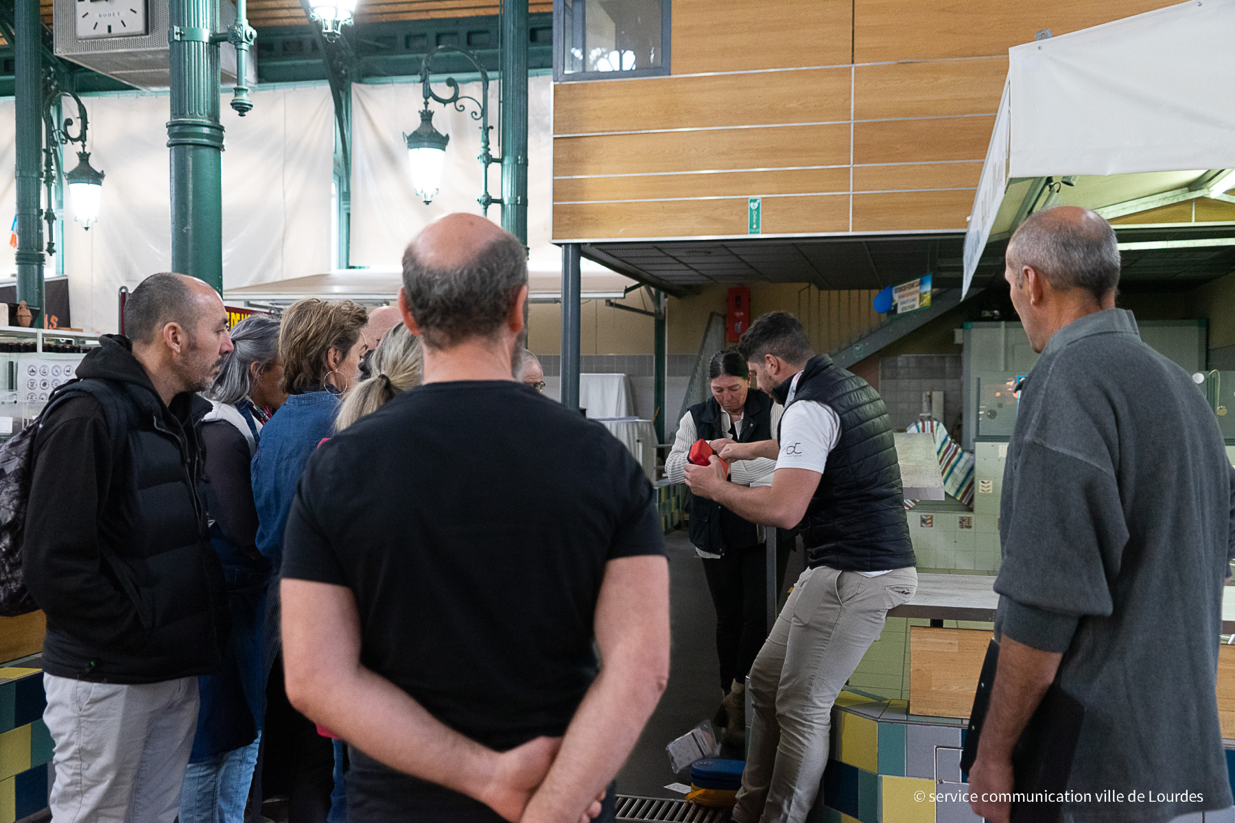 2023-03-23-installation-defibrillateurs-09