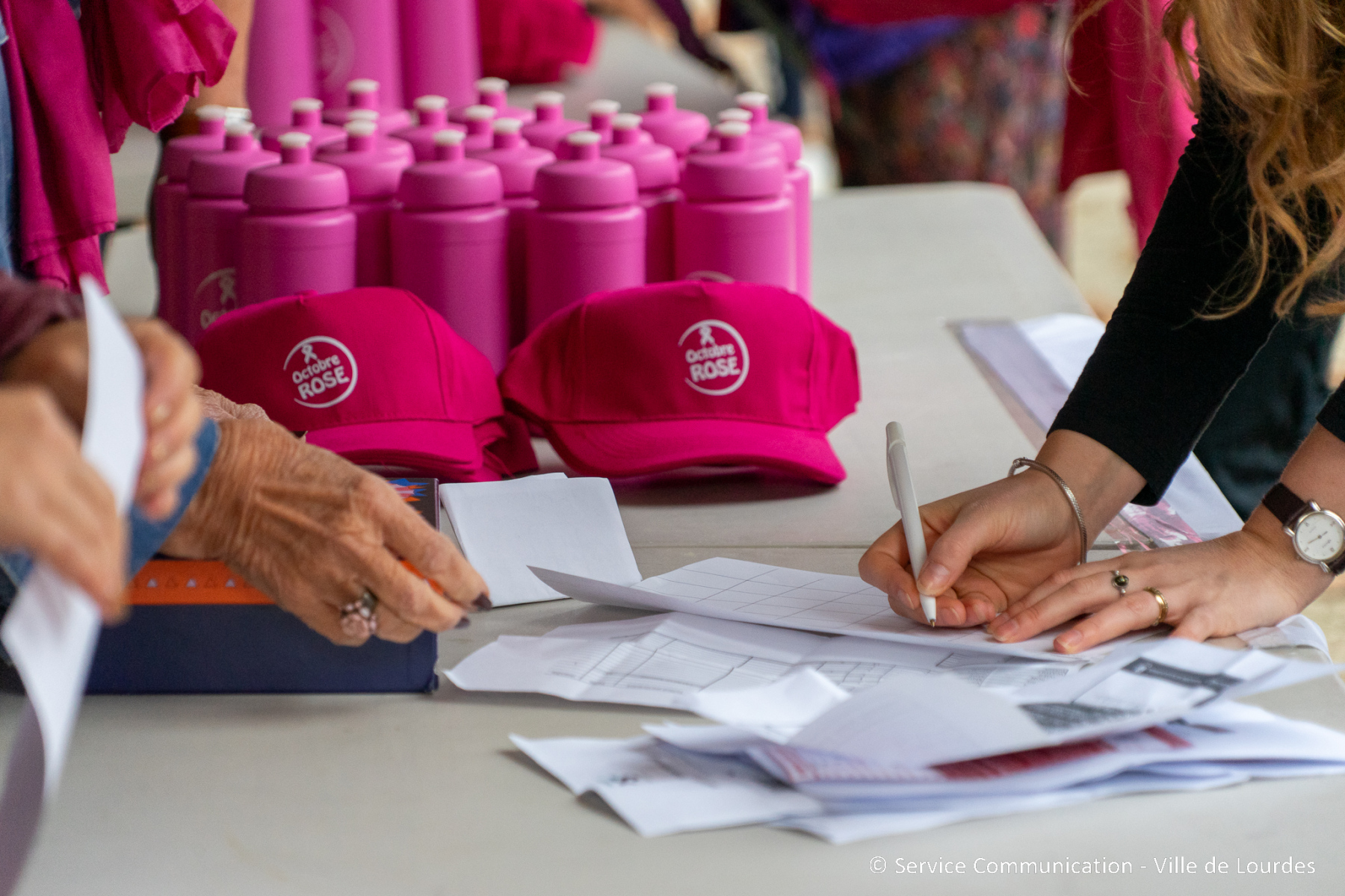 2025-10-19-octobre-rose-lac-de-lourdes-004