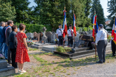 2026-08-19_depot_gerbe_tombe_honore_auzon-05
