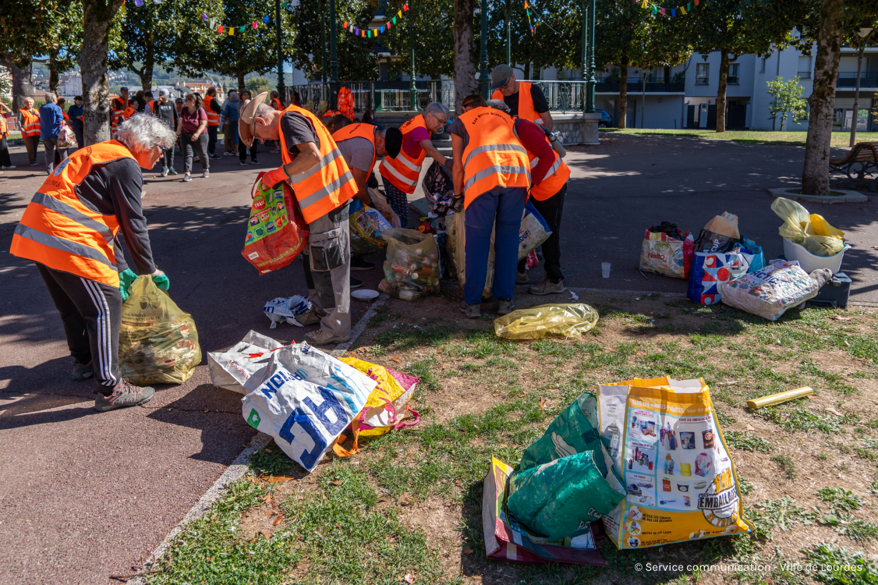 2026-09-19_world_cleanup_day-102