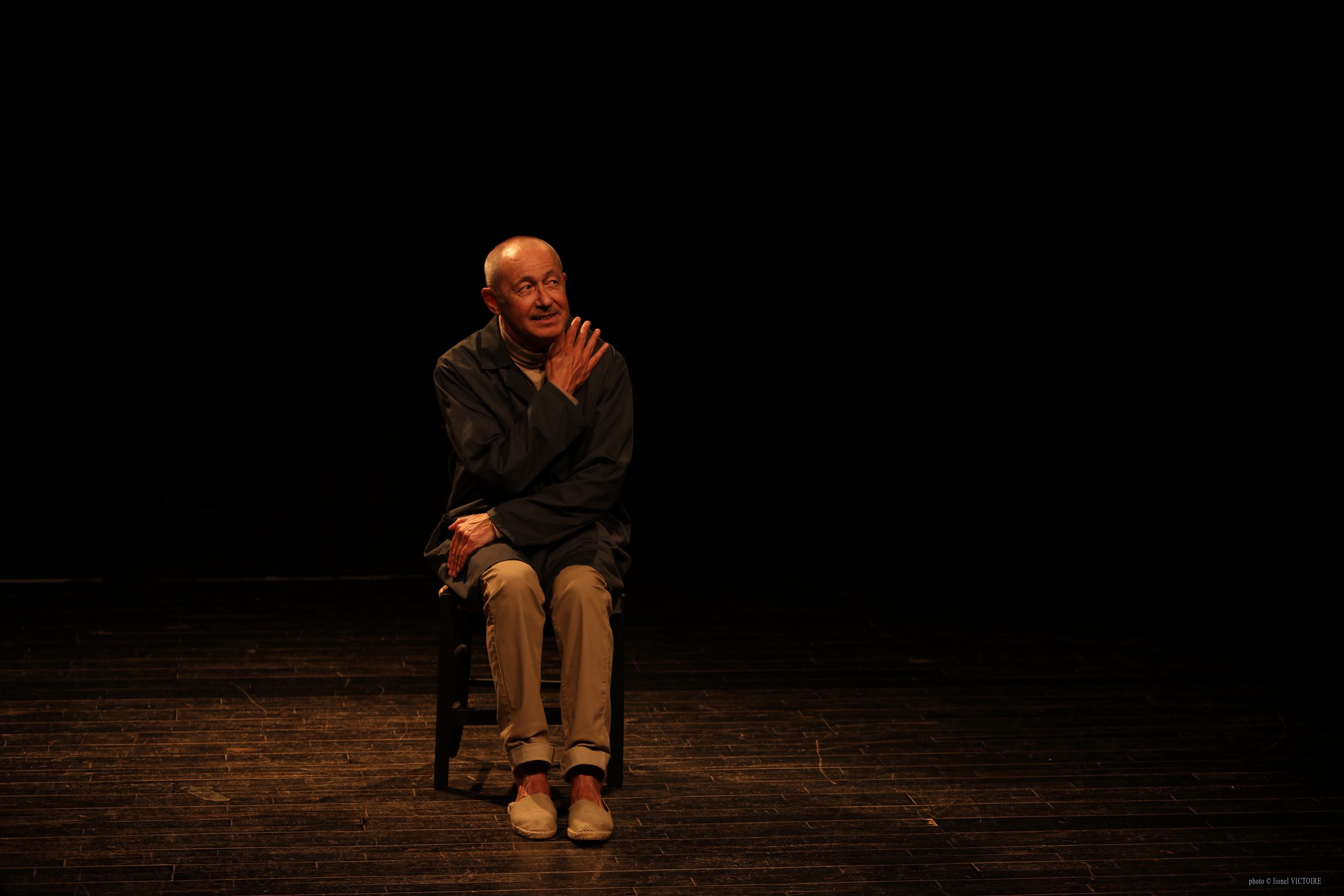 “Histoire d’une mère” : un spectacle bouleversant contre les violences faites aux femmes