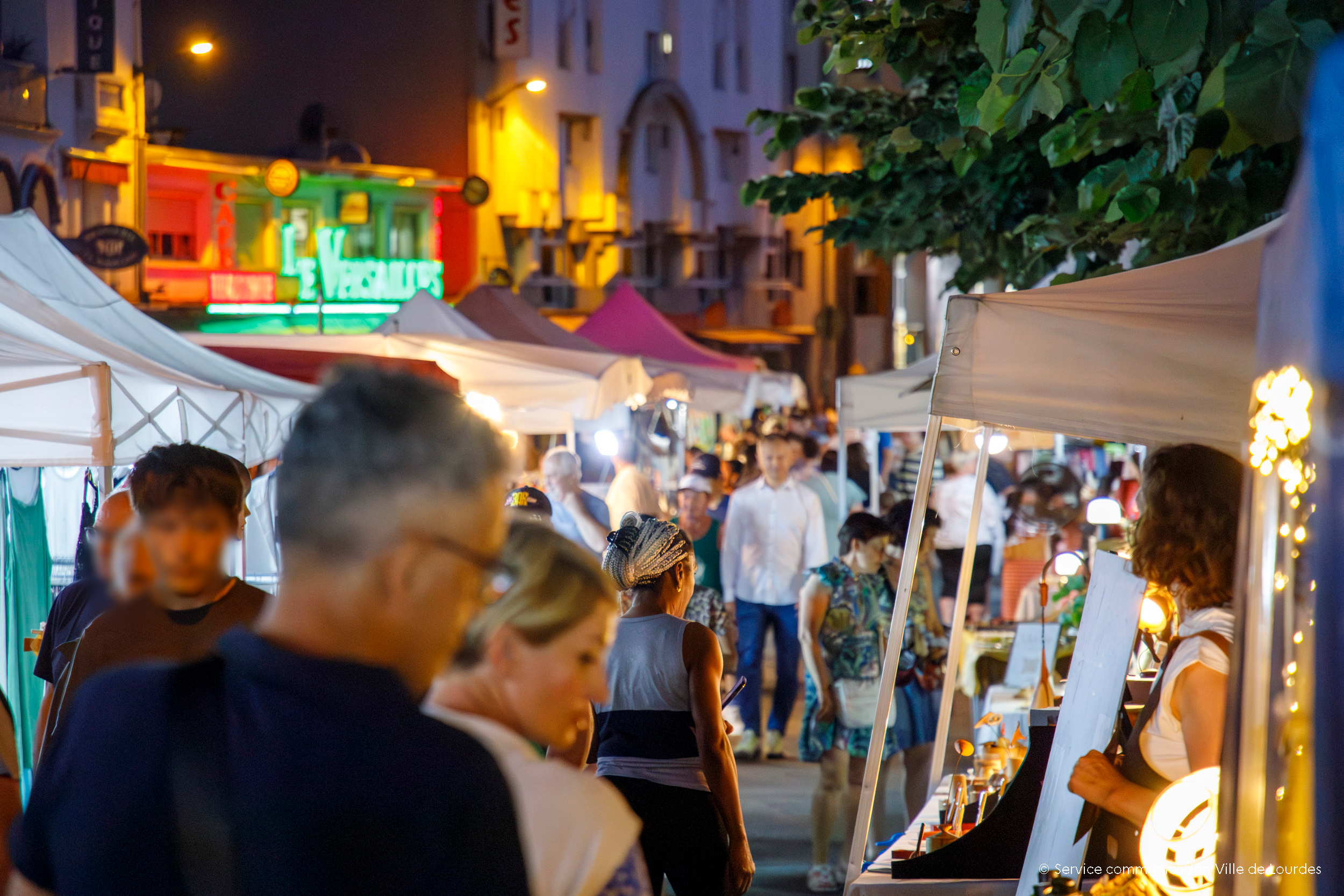 Marchés Nocturnes 2026 à Lourdes : commerçants, artisans, inscrivez-vous dès maintenant !