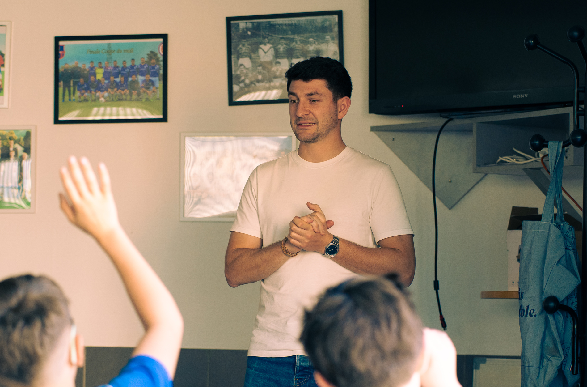 Le FCL XI main dans la main avec Colosse aux pieds d&rsquo;Argile pour lutter contre les violences