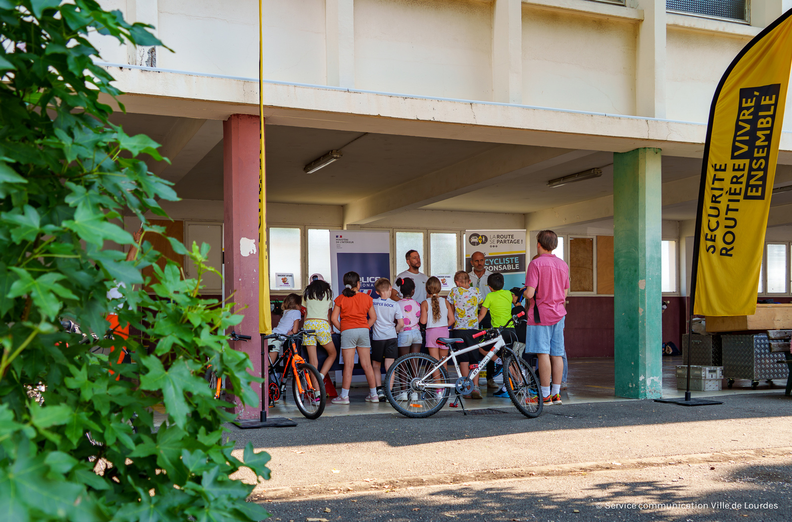 « La sécurité routière, un jeu d&rsquo;enfants ! » : les enfants du SIMAJE prennent le guidon