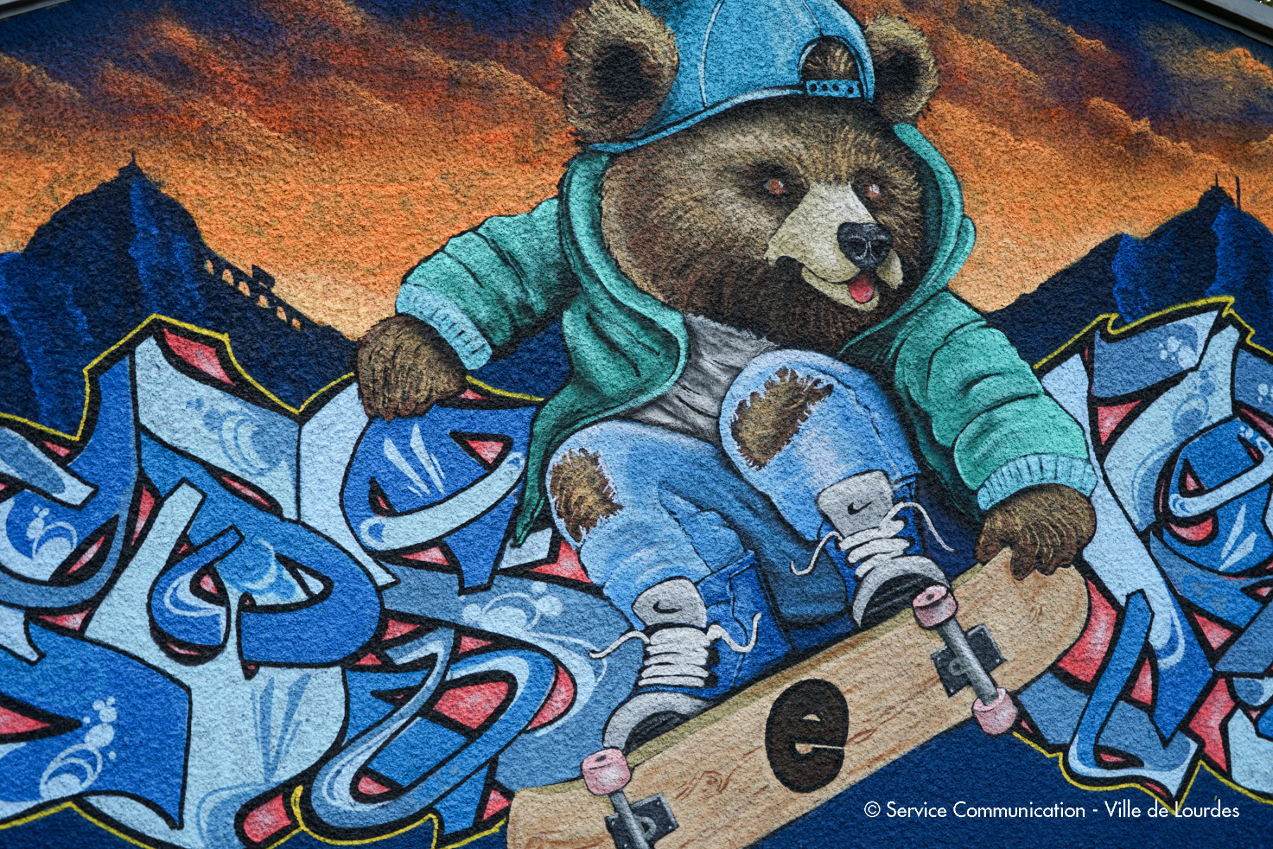 Des fresques urbaines au skate-park de Sarsan